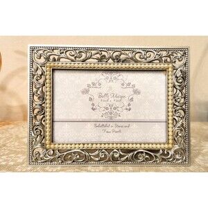 Belle Maison Embellished in  Jewels & Faux  Crystals Decor Frame, 4x6 in Photo